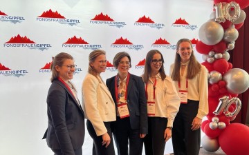 Unsere Kollegin Margarita Gaitán Walterskirchen auf dem Fondsfrauen‑Gipfel in Frankfurt